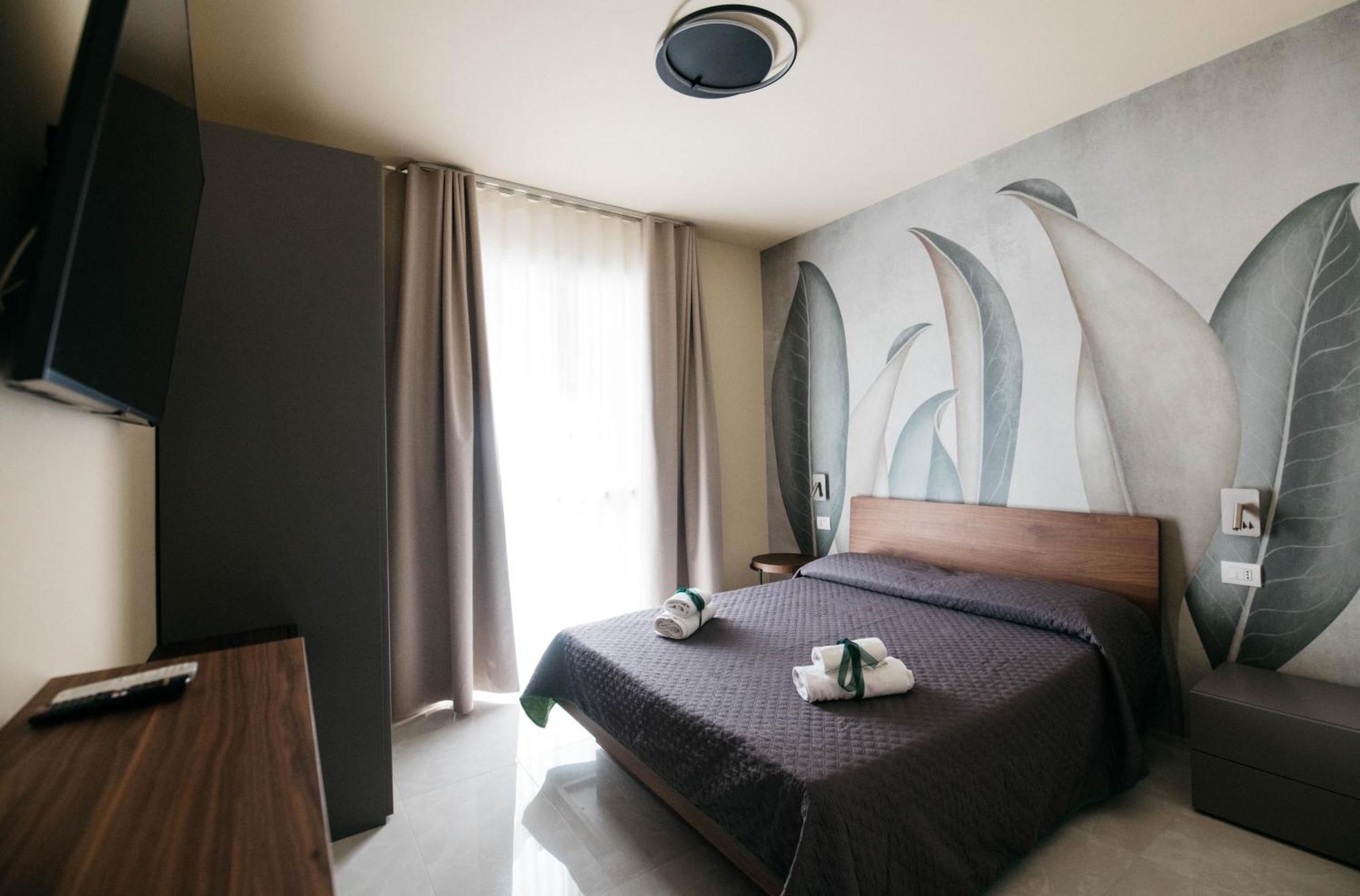 Minerva Luxury Apartment & Tulipan Apartment By Taormina Holidays Exterior foto